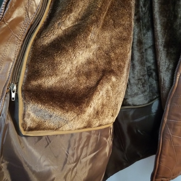 Executive Division Full Zip Leather Jacket w/Liner - Picture 7 of 11